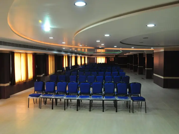 Тирупати: Kandy PLR Hotels
