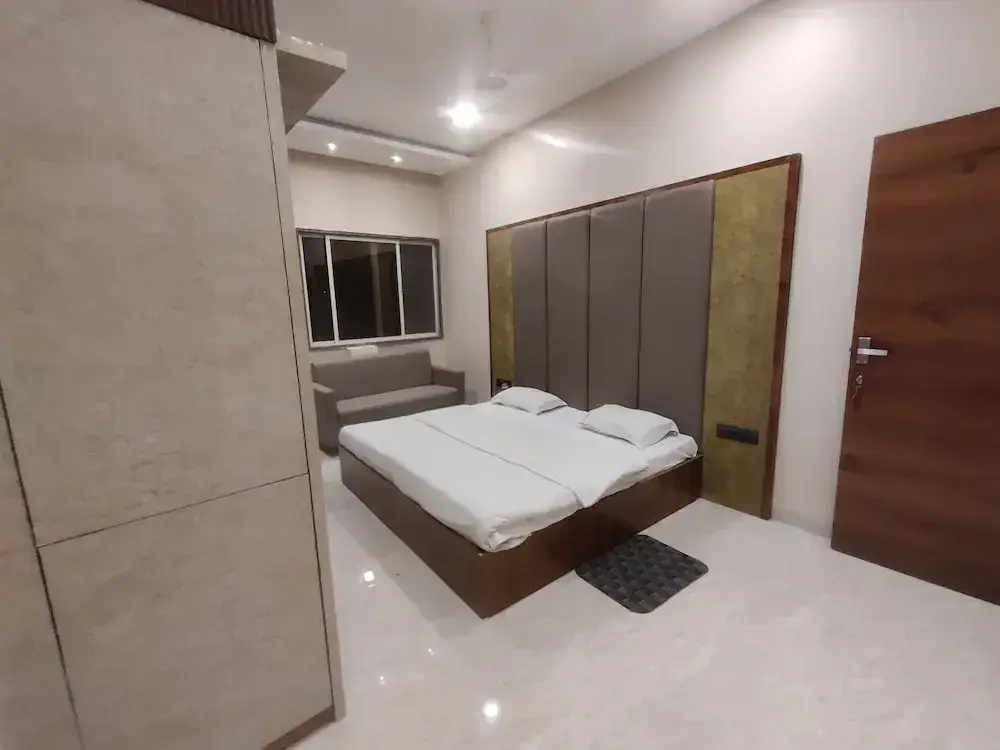 Пачмарай: hotel utkarsh