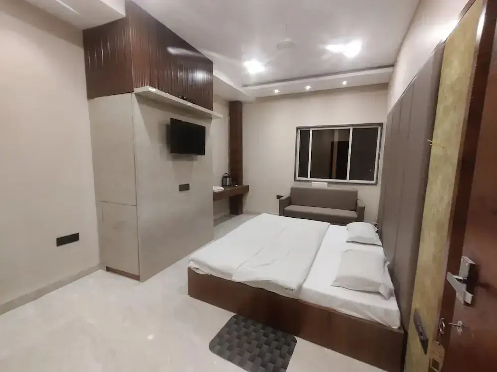 Пачмарай: hotel utkarsh