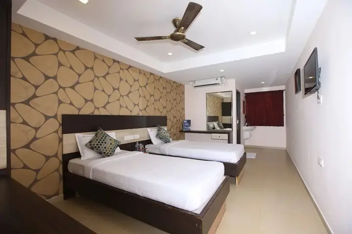 Коимбатур: OYO 9659 Hotel RR Grand