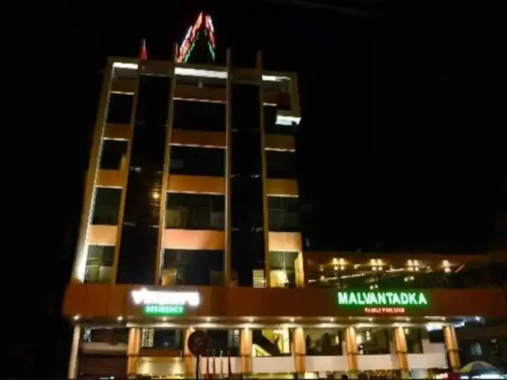 Панвель: Hotel Vinamra Residency