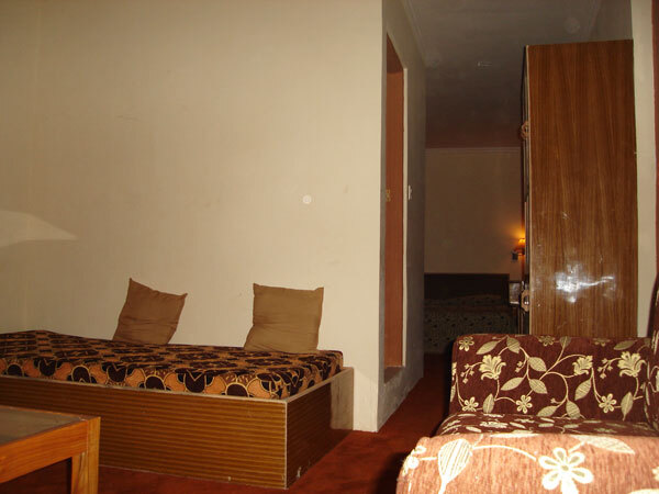 Гульмарг: Gulmarg Resorts