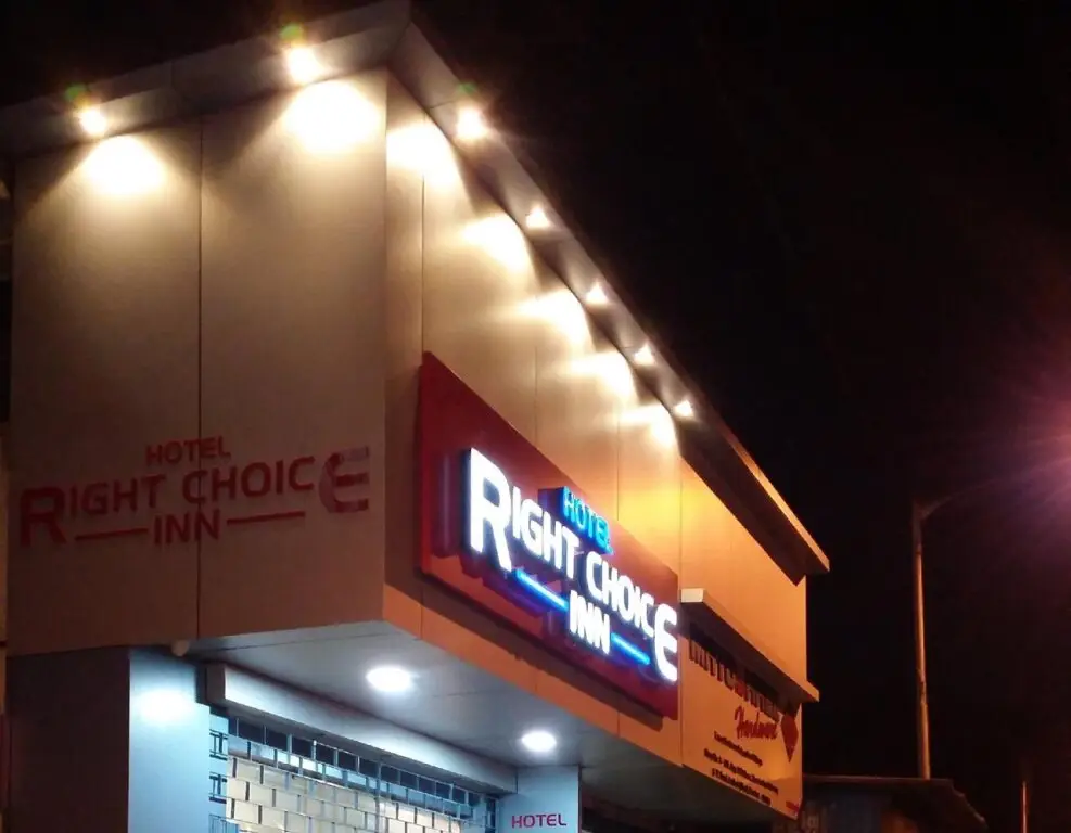 Right Choice Budget Hotel — фото 1