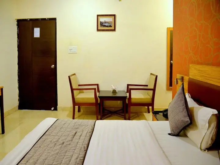 Лакхнау: Tekarees Guest House