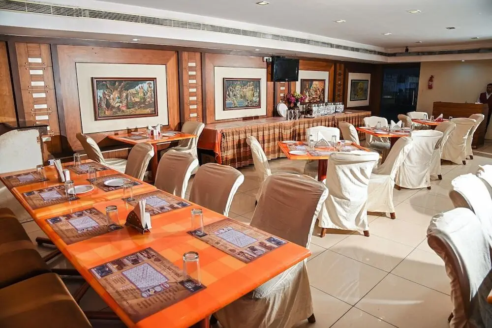 FabHotel RR Grand Daba Garden — фото 1