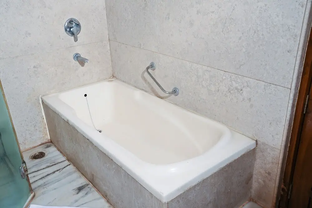 Висакхапатнам: FabHotel RR Grand Daba Garden