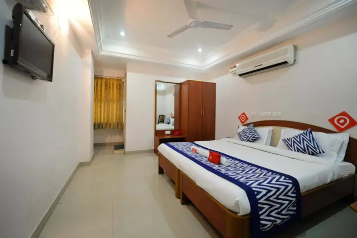 Хидерабад: Super Hotel O Surya Residency