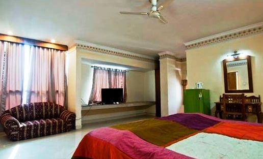 Лакхнау: Hotel Amber