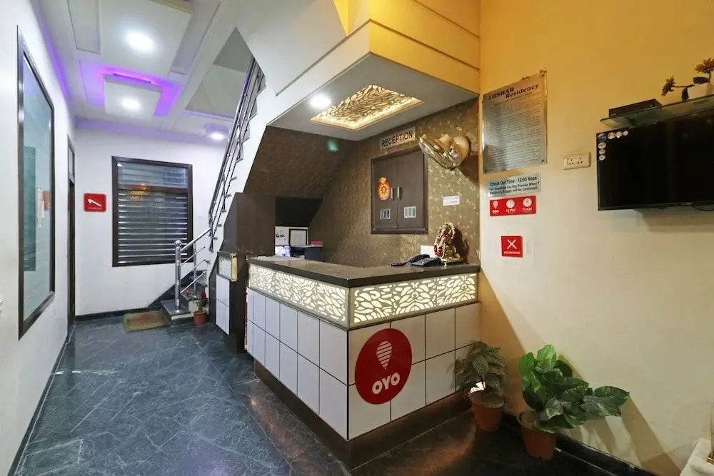 Матхура: OYO 10414 Hotel Tushar Residency
