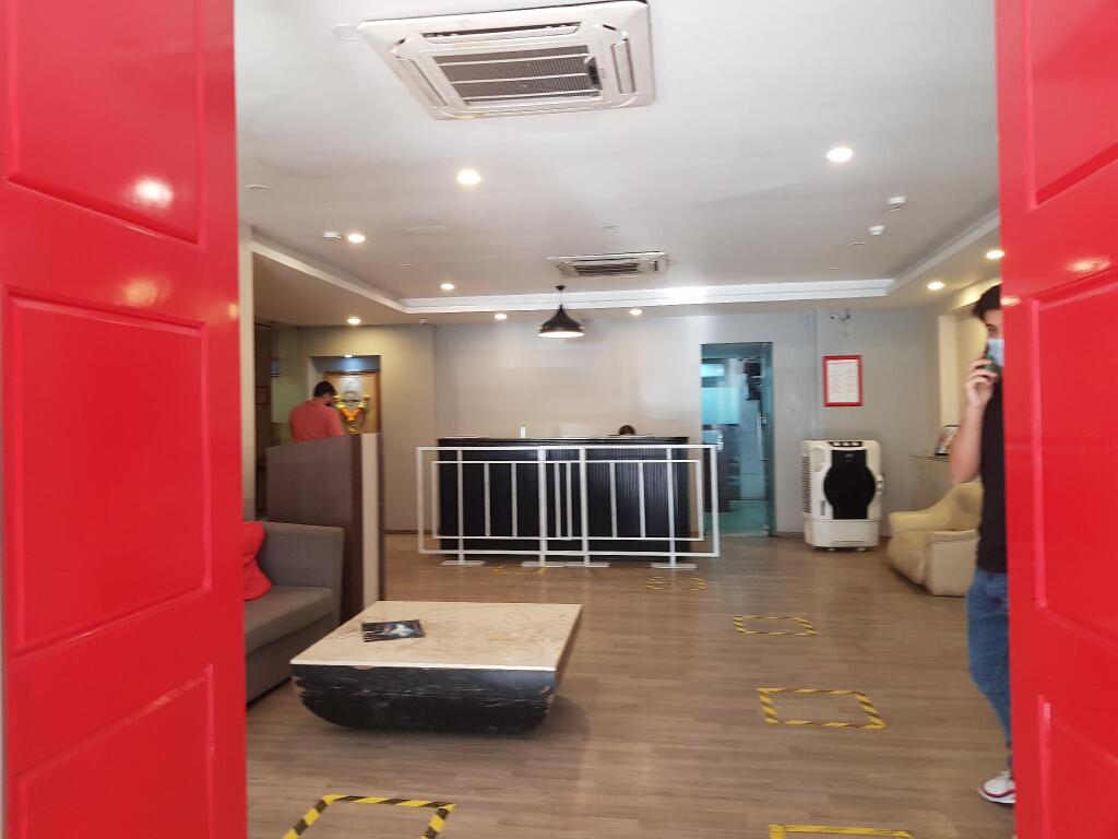Мумбаи: Hotel Singhs International
