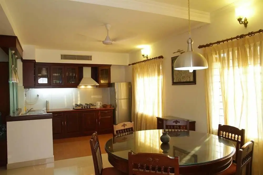 Коччи: Fort Beach Service Apartments