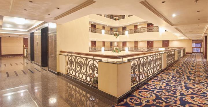 Hotel Krishna Palace — фото 1