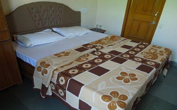 Дехрадун: Hotel Kailash Inn