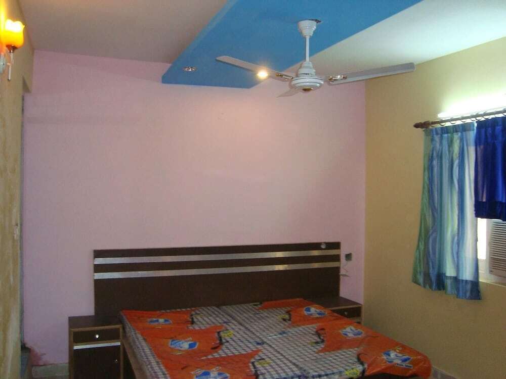 Нью-Дели: Hotel S P