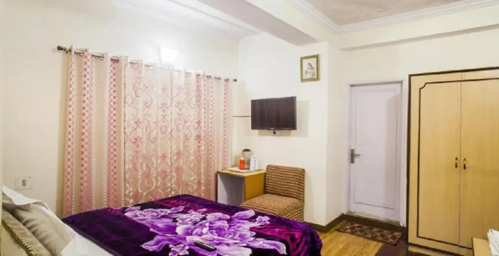 Шимла: Hotel Himani Premium