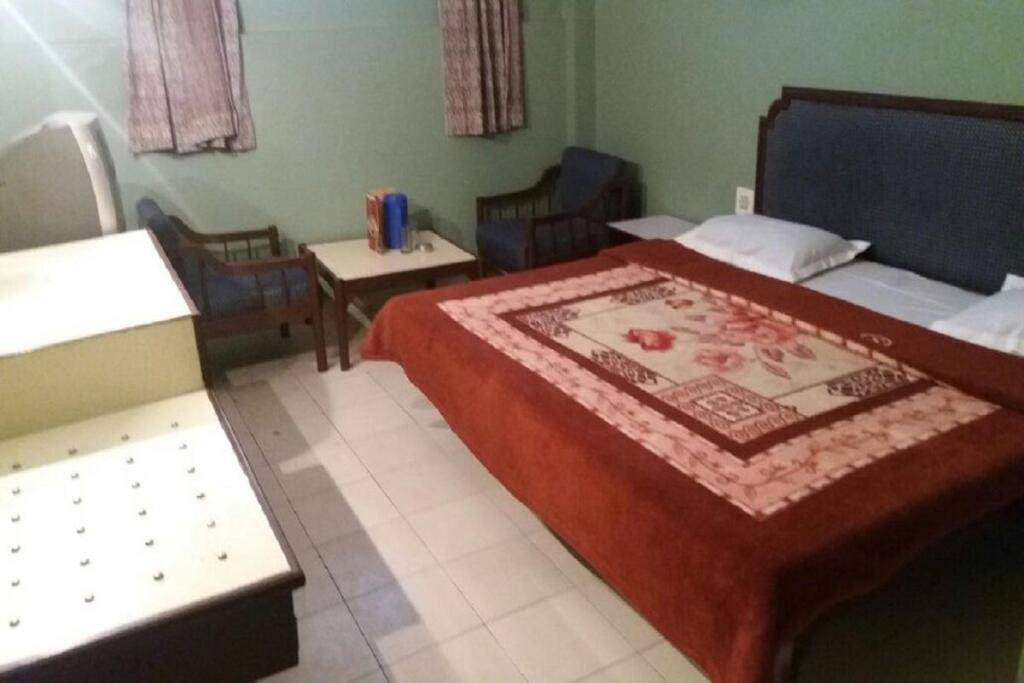 Массури: Hotel Charlene