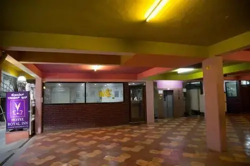 Бангалор: Royal Inn