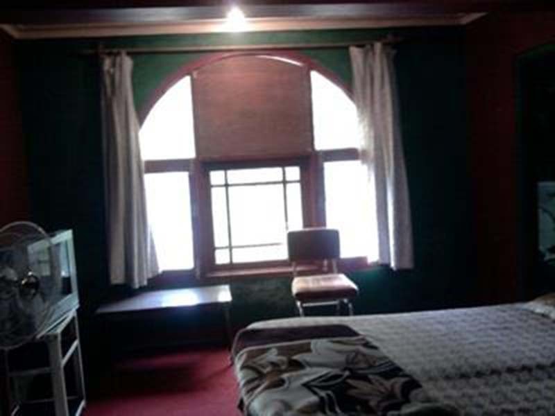 Шринагар: Vasundra Guest House