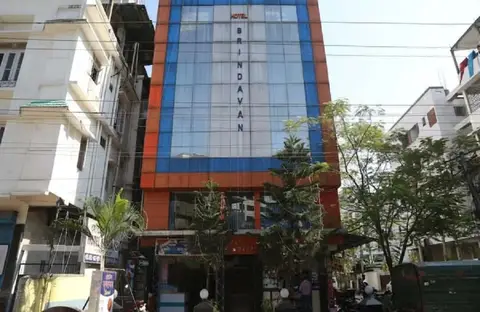 Hotel Brindavan — фото 1