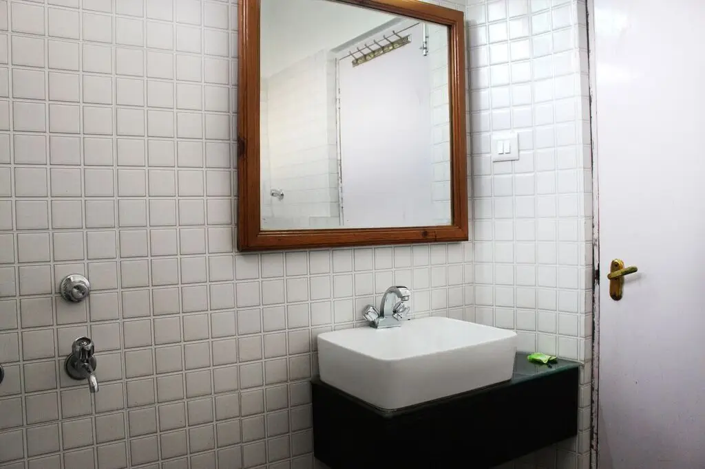 Кангра: Hotel Vatika