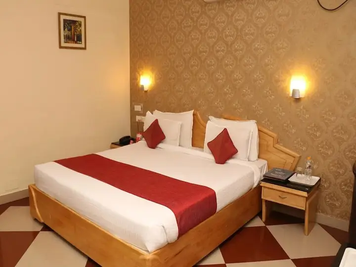 Шоги: Hotel Good Luck
