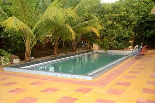 Даполи: Surali Wadi Resort