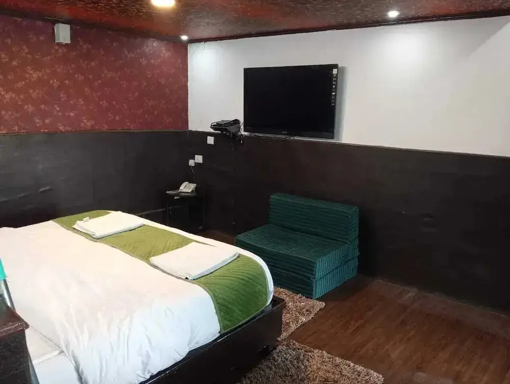 Техри: Viewtoria Resort