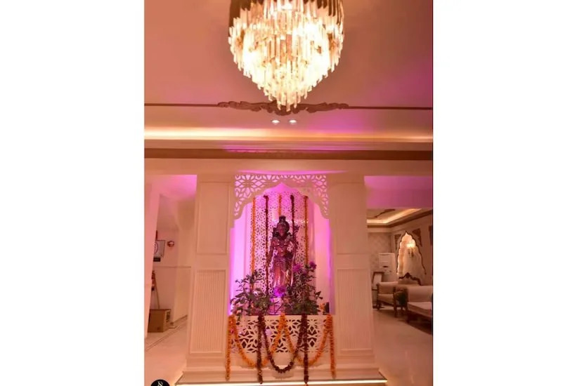Файзабад: Hotel Shane Avadh