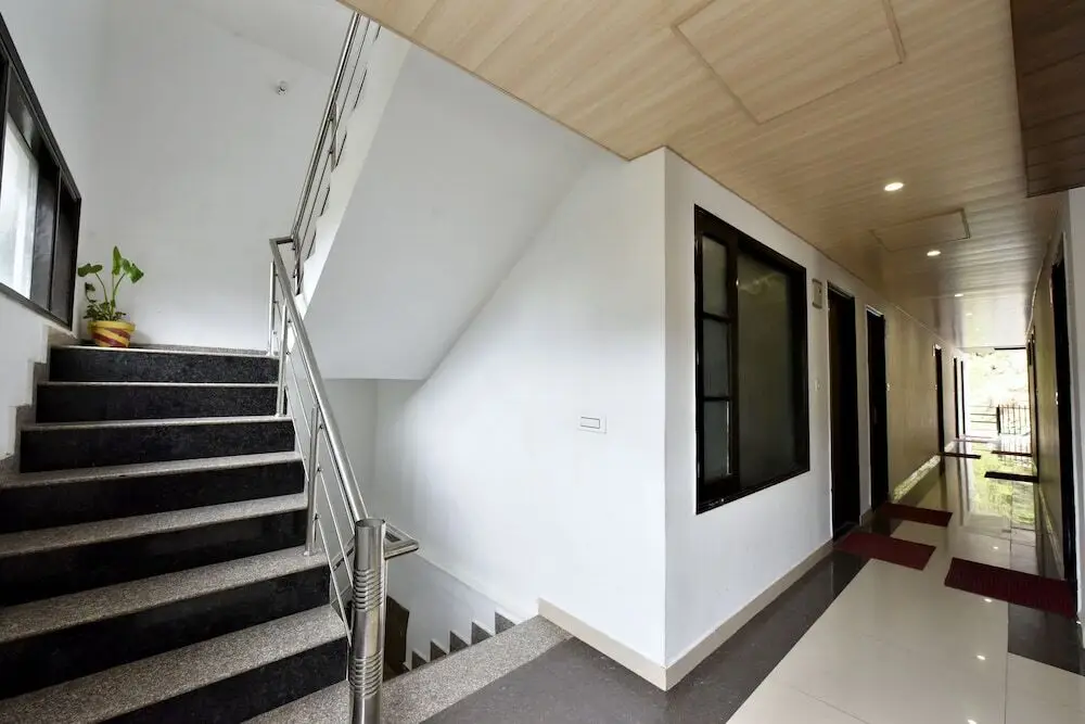 Чамба: Shining Star Resort