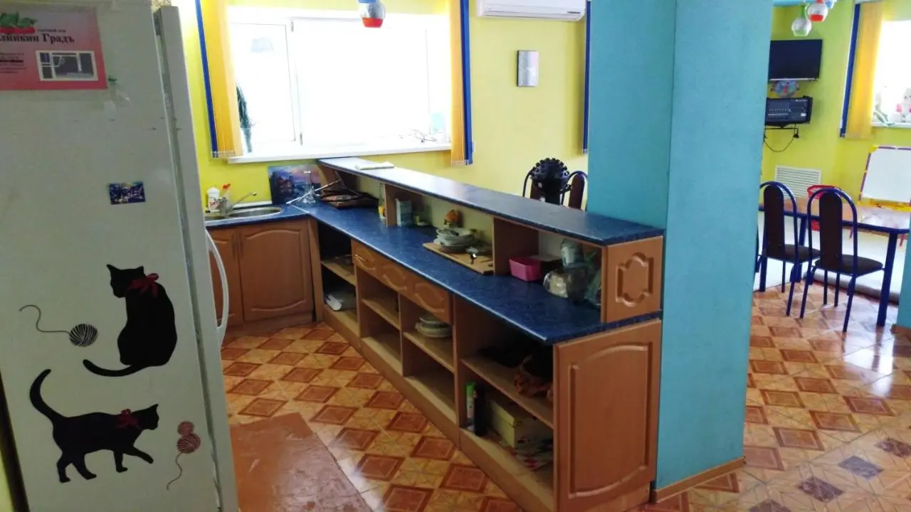 Витязево: Malinkin Grad Guest House