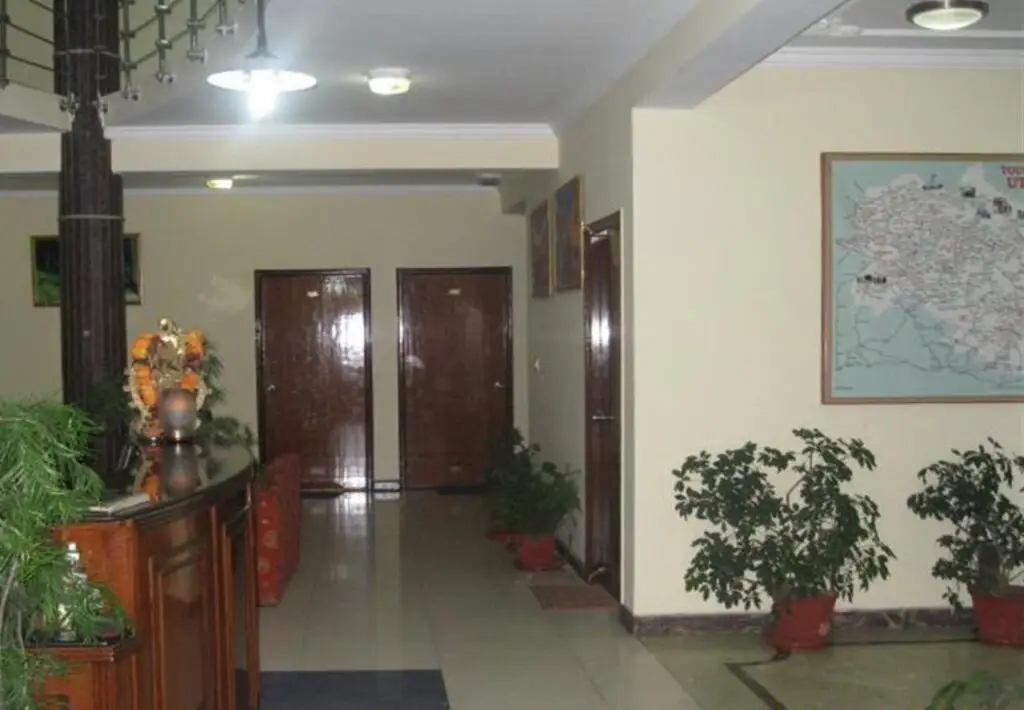 Дехрадун: Treebo Trend Mussoorie Club