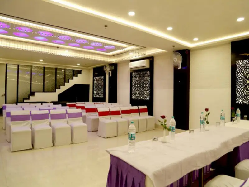 Фирозабад: Hotel Idea Inn