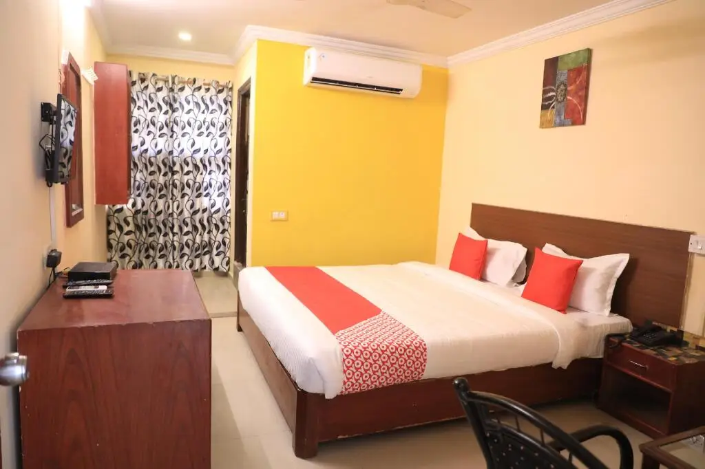 Секундерабад: OYO 15140 Hotel Priya Residency