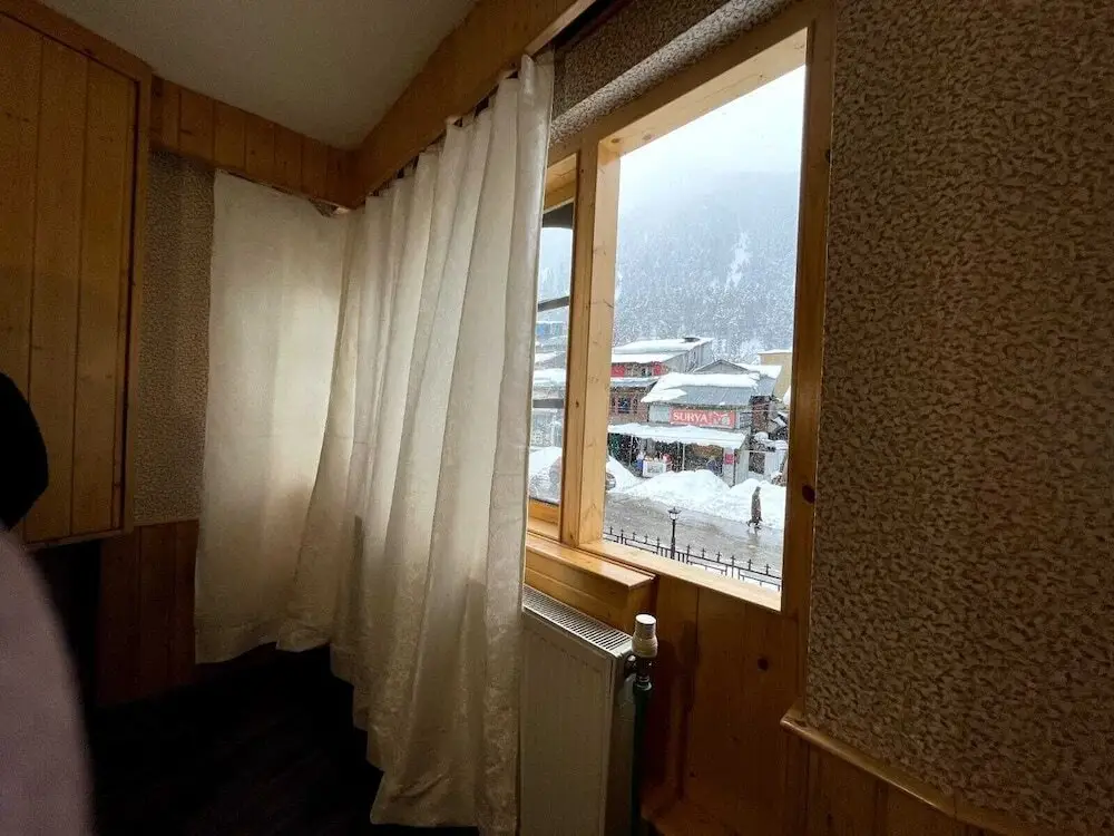 Пахалгам: Hotel Fifth Season - Pahalgam