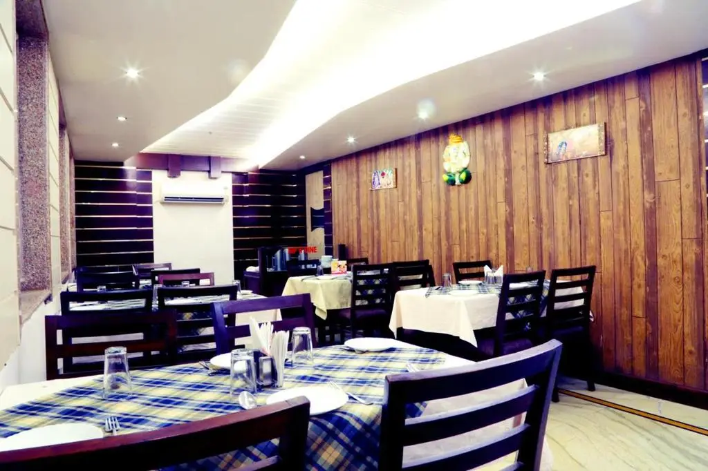 Hotel Prayag Inn — фото 1
