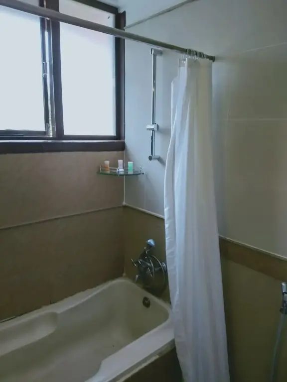 Муннар: Westwood Riverside Garden Resort