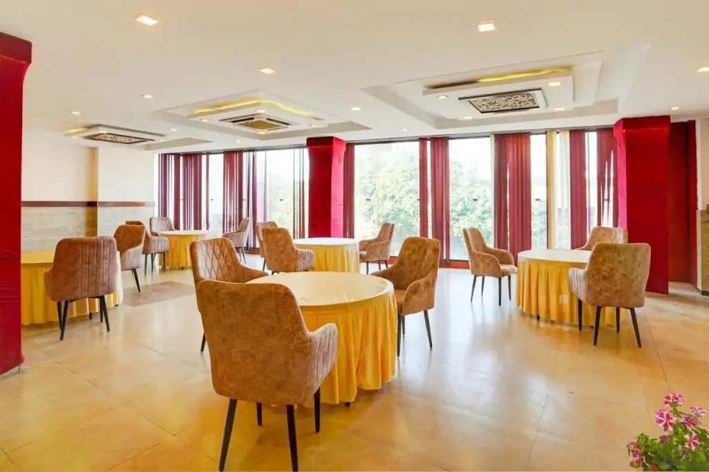 Дехрадун: OYO Rooms Railway Station Raja Road 1
