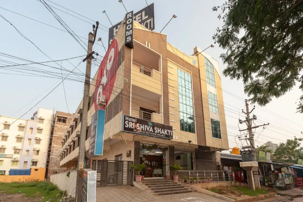 Шрикалахасти: Hotel Sri Shiva Shakti