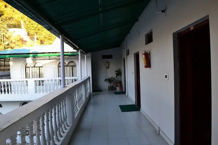 Раникхет: Hotel Jeetu