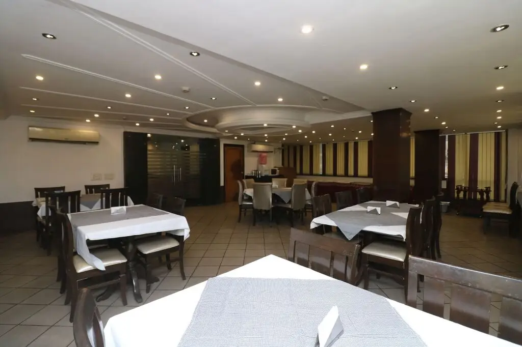 Дехрадун: OYO 9978 Hotel Calista