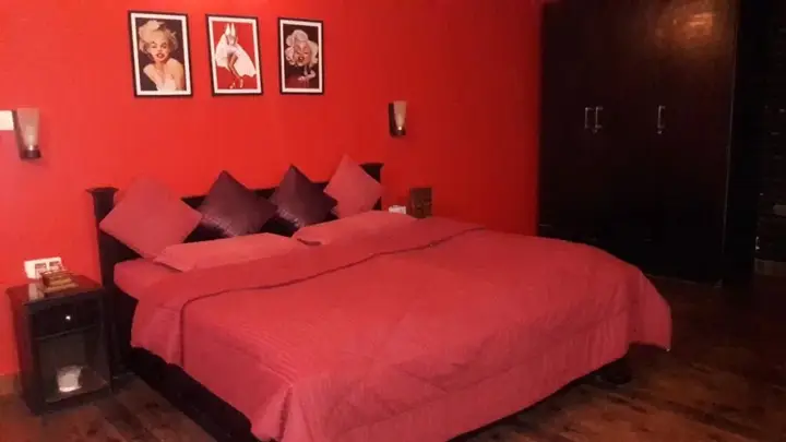 Наинитал: Stone Heights Bed & Breakfast