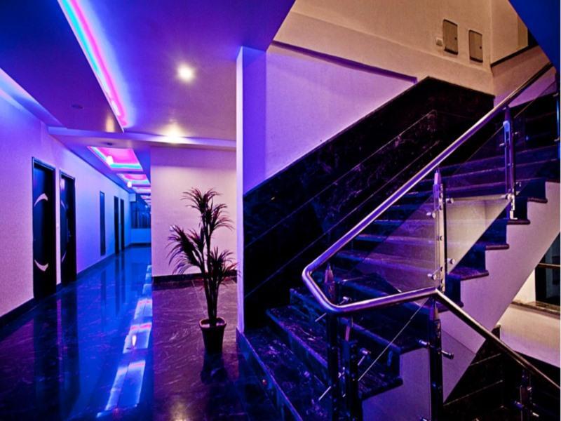 Вриндаван: Hotel Krishnam Vrindavan