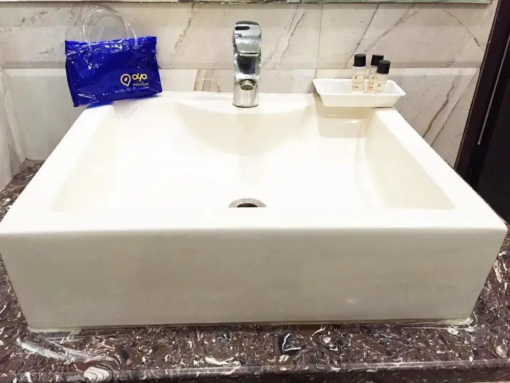 Вриндаван: Hotel Krishnam Vrindavan