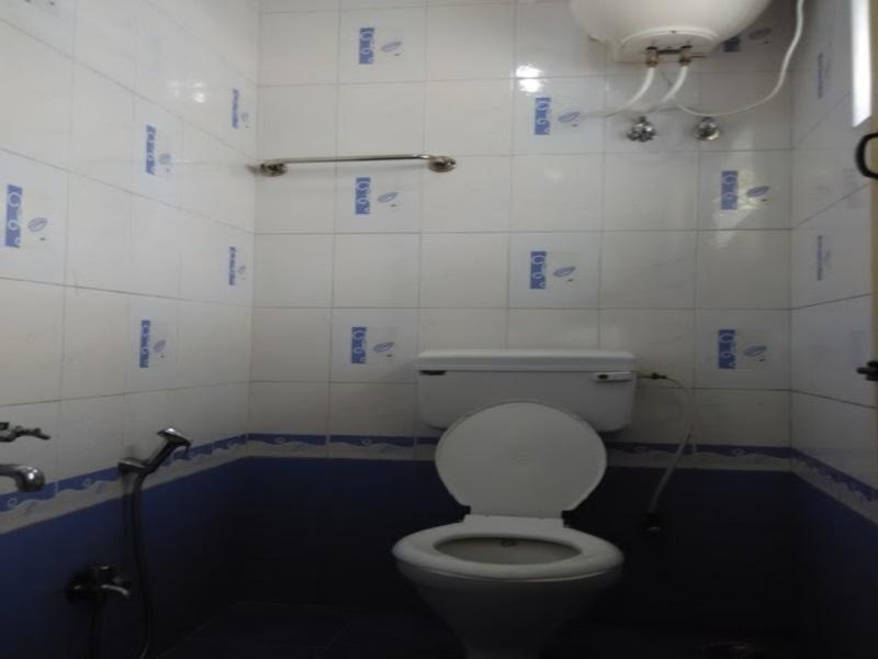 Ути: Modern Villa