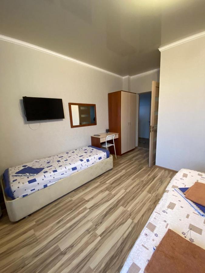 Витязево: Холидей Guest House