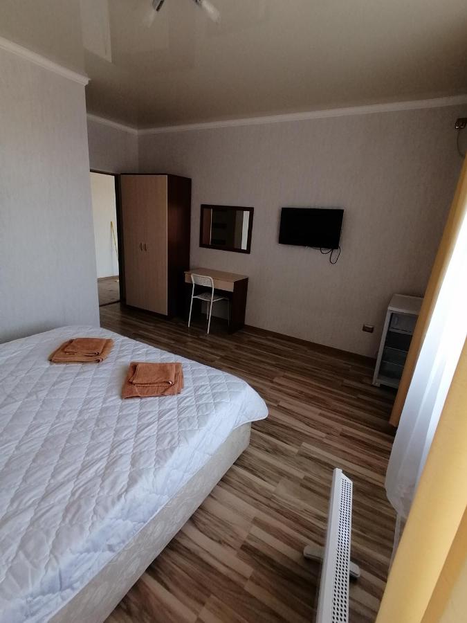 Витязево: Холидей Guest House