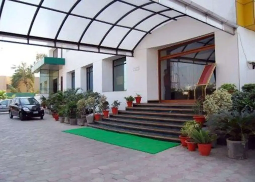 Лакхнау: Comfort Inn Lucknow