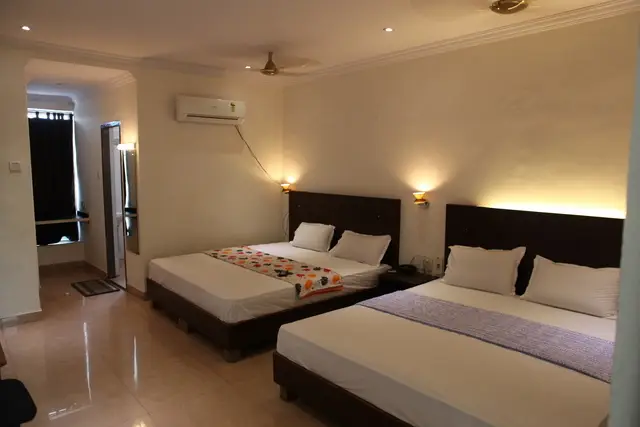 Ченнаи: Everest Hotel