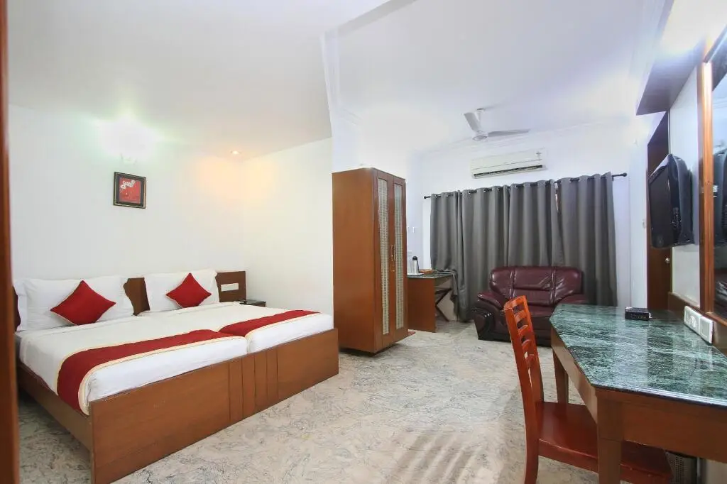 Бангалор: Lotus Business Hotel