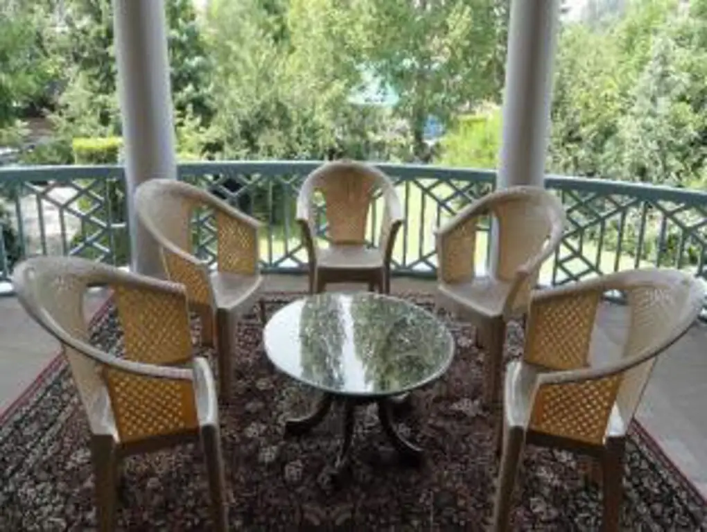 Шринагар: Green Acre Hotel